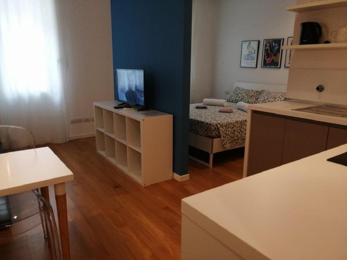 Navigli Suites - De Santis มิลาน ภายนอก รูปภาพ